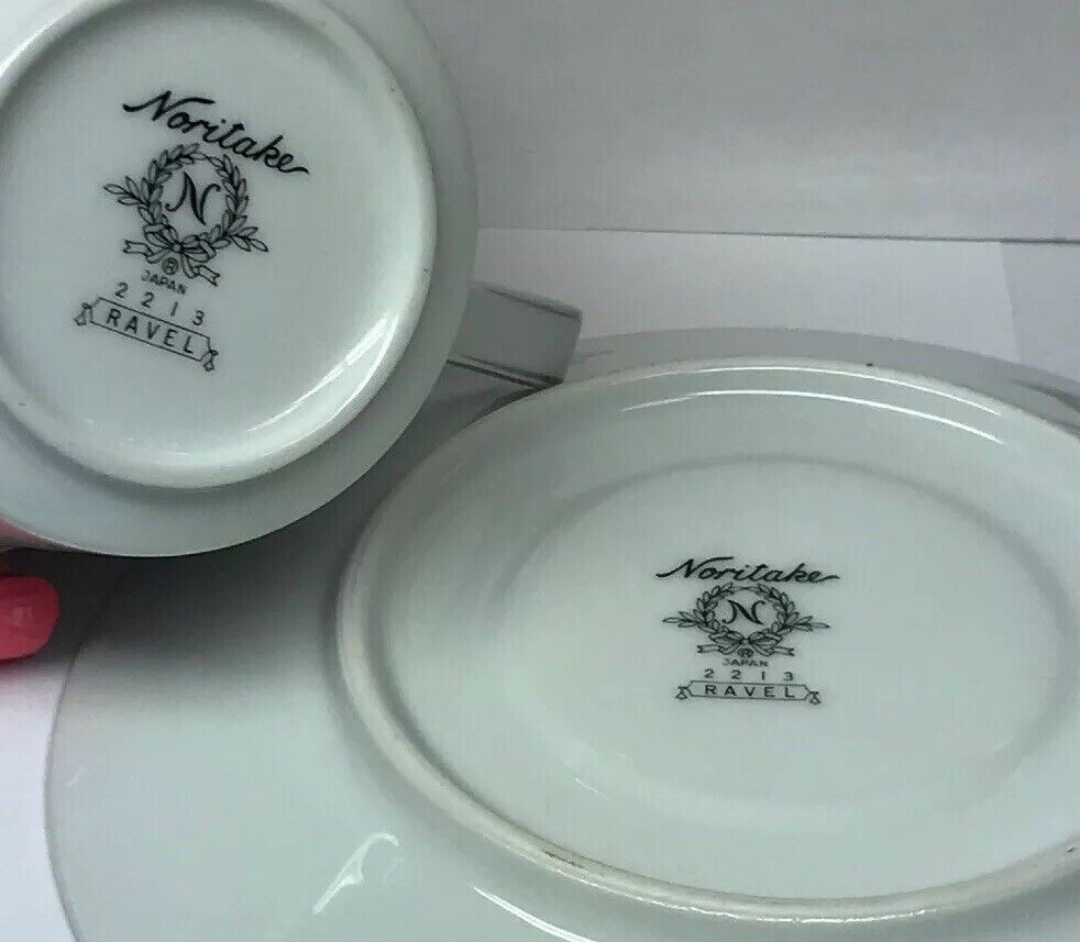 Retired Noritake Ravel Pattern White Flowers w/Blue Silver Trim Cup/Saucer Set