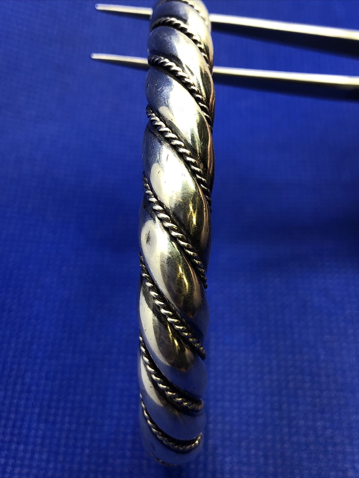 Designer MWS 925 Sterling Silver Twist Rope Design Open Cuff Bracelet