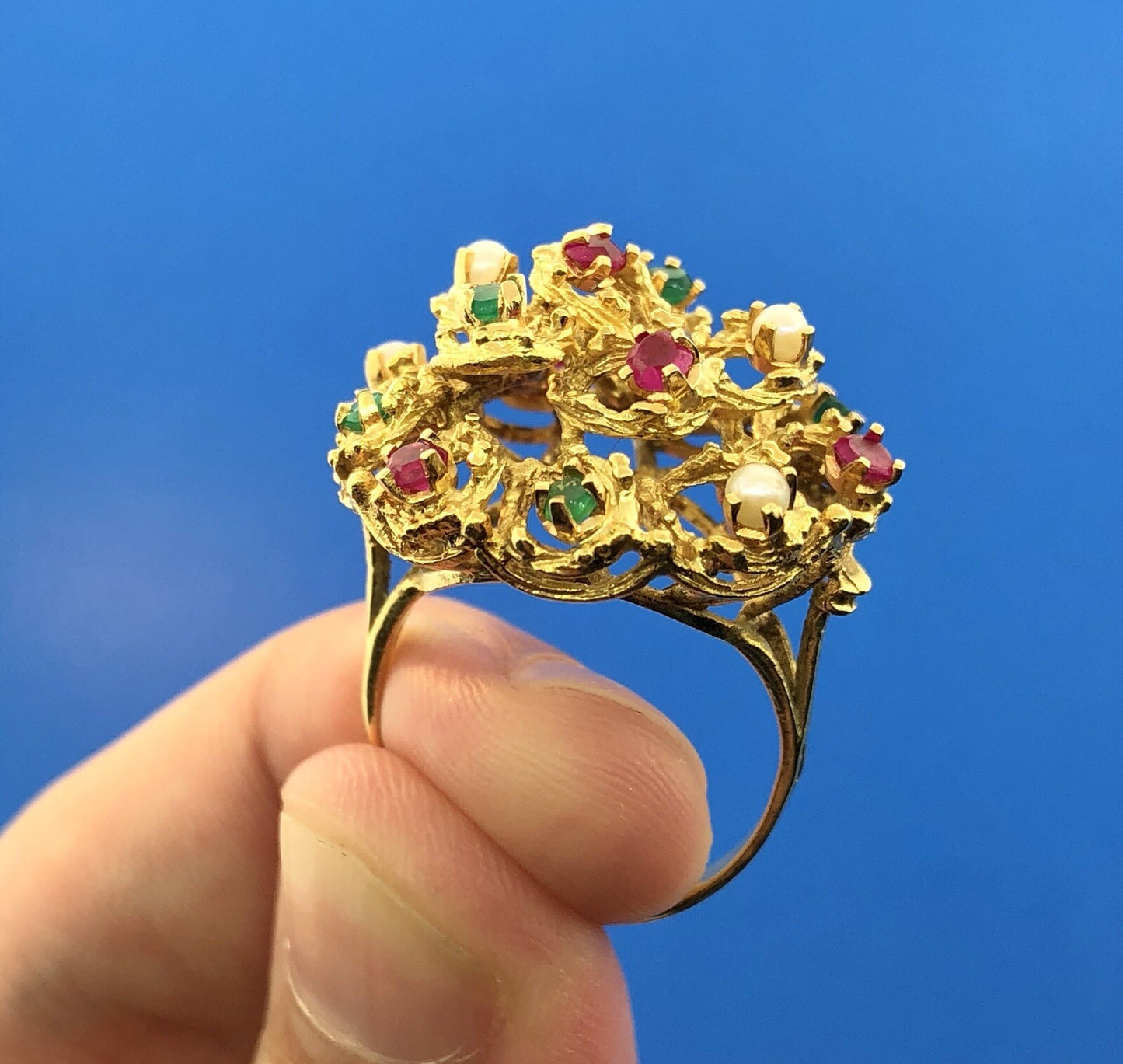 Vintage 18K Yellow Gold Ruby Emerald Pearl Christmas Tiered Dome Cocktail Ring