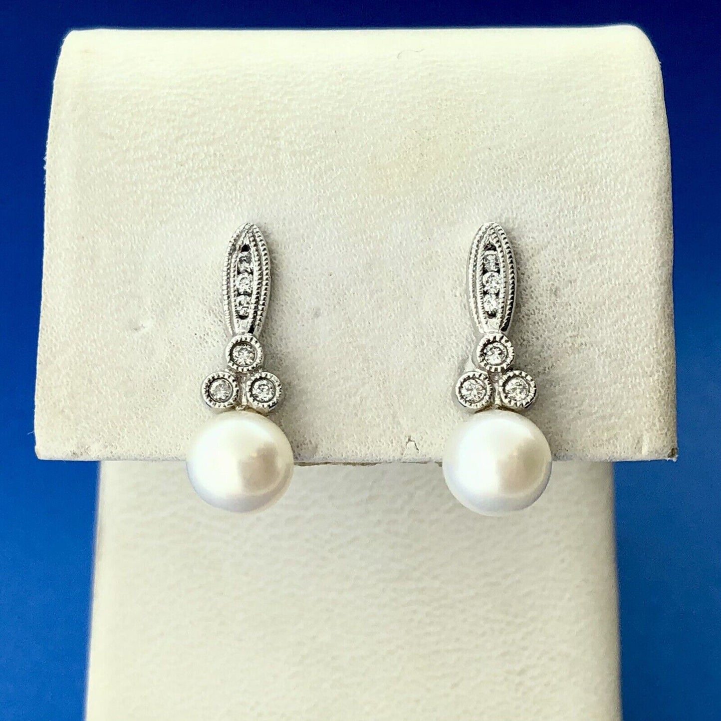 Designer 10K White Gold Pearl Diamond Accent Bridal June Anniversary Earrings