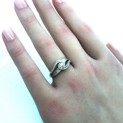 Gorgeous 14k White Gold Baguette Round Cut Diamond Intertwined Ring Size 7