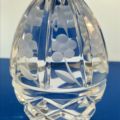 Vintage Handcrafted Poland 24% PbO Crystal Annual Egg Figurine Paperweight