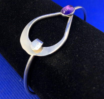 Oval Amethyst 925 Sterling Silver Cutout Hook Clasp Round Bangle Bracelet