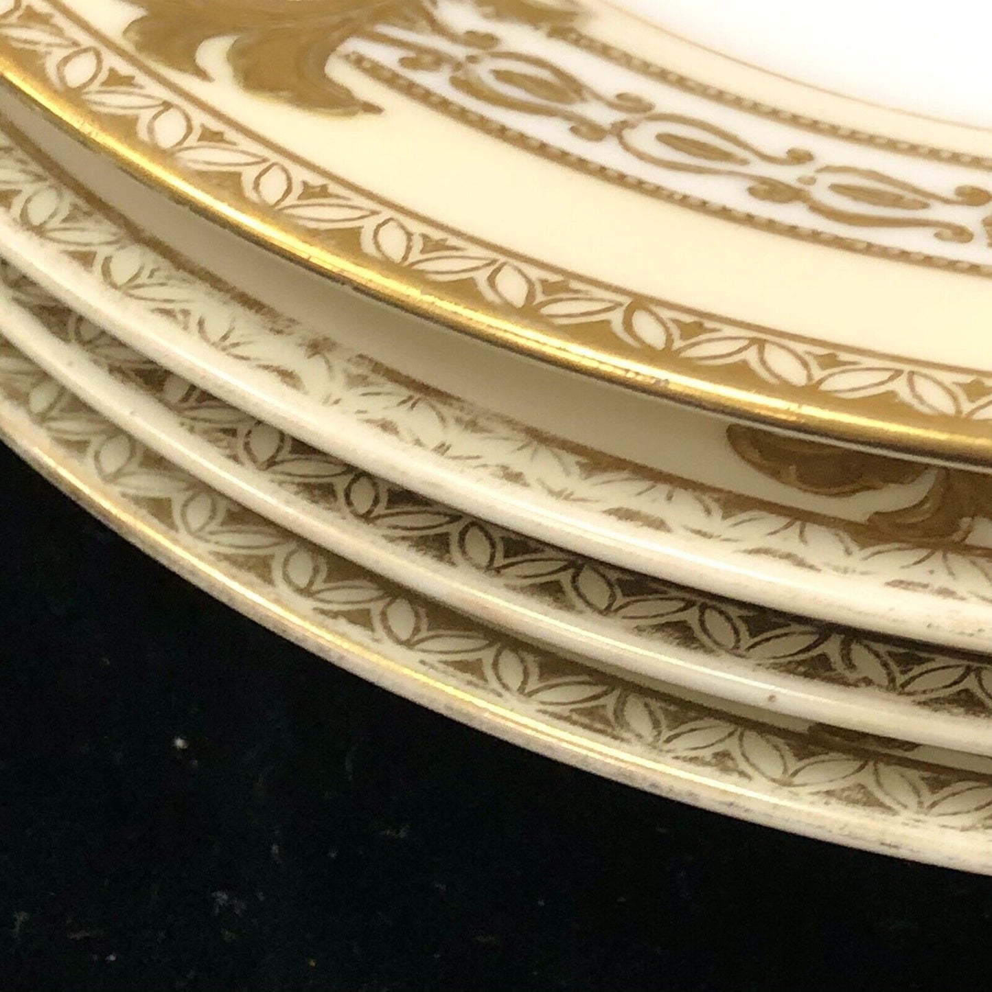 Noritake Porcelain China Pattern 37532/77630 Circa 1921 Gilt Trim Salad Plate
