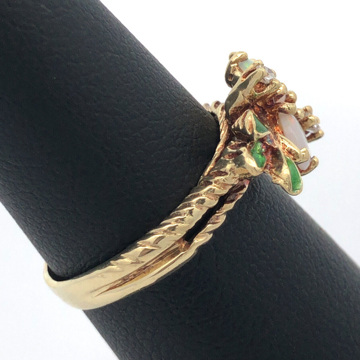 Vintage 14K Yellow Gold Opal and Diamond Accent Green Enamel Leaf Design Ring