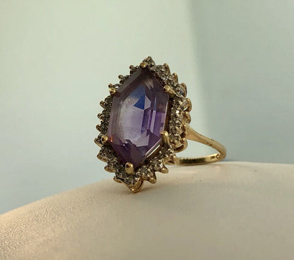 Estate 14K Yellow Gold Amethyst Diamond Halo February Anniversary Occasion Ring
