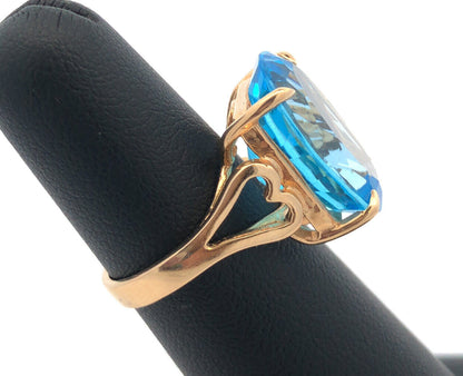 Designer 14K Yellow Gold Oval London Blue Topaz Statement Cocktail Ring