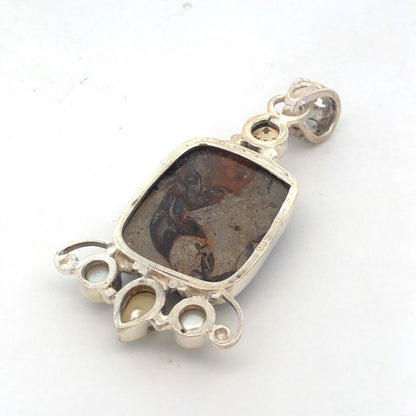 Vintage 925 Sterling Silver Grey Calsi Pearl White Amethyst Scroll Pendant