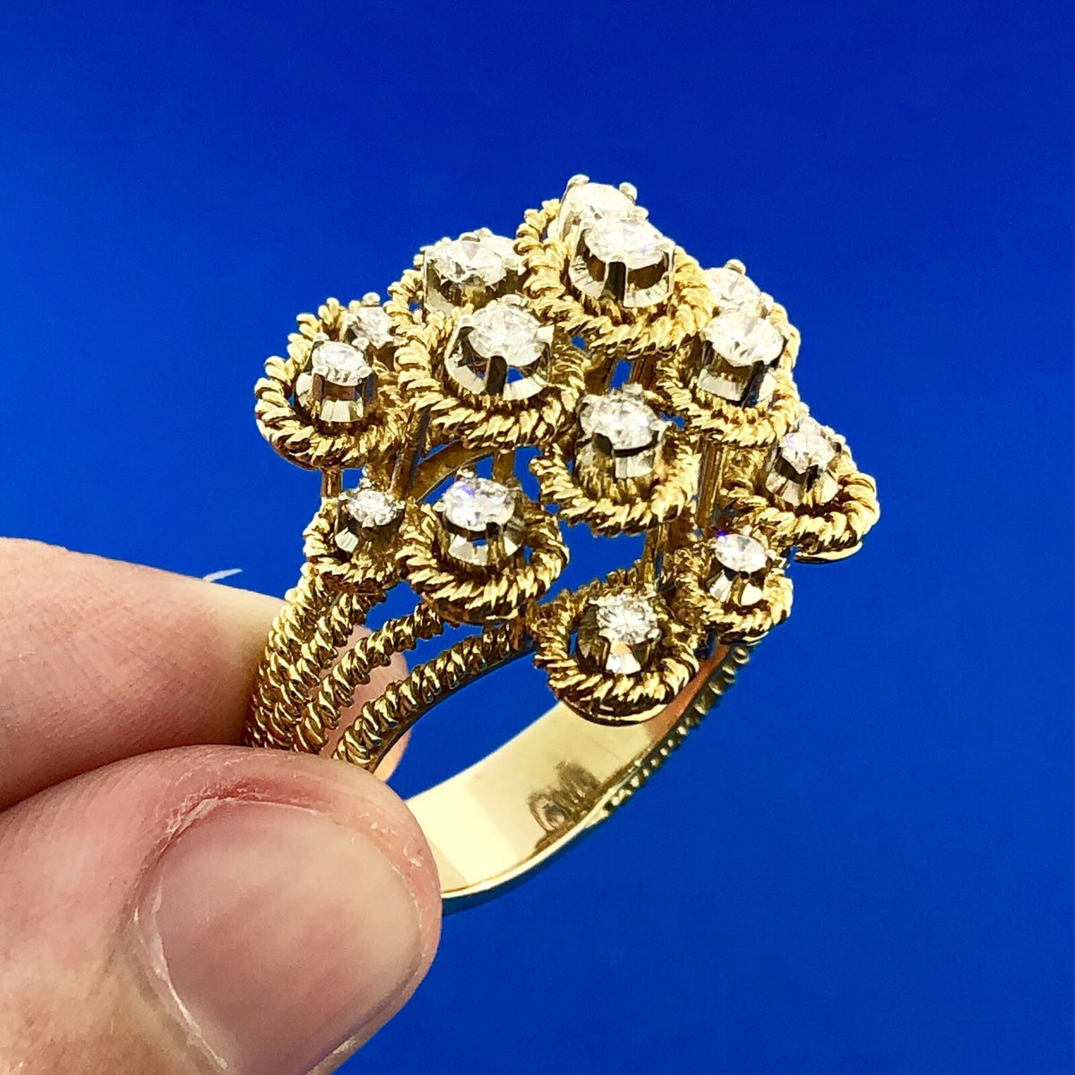 Stunning 18K Yellow Gold Diamond Floral Cluster Empire Setting Statement Ring