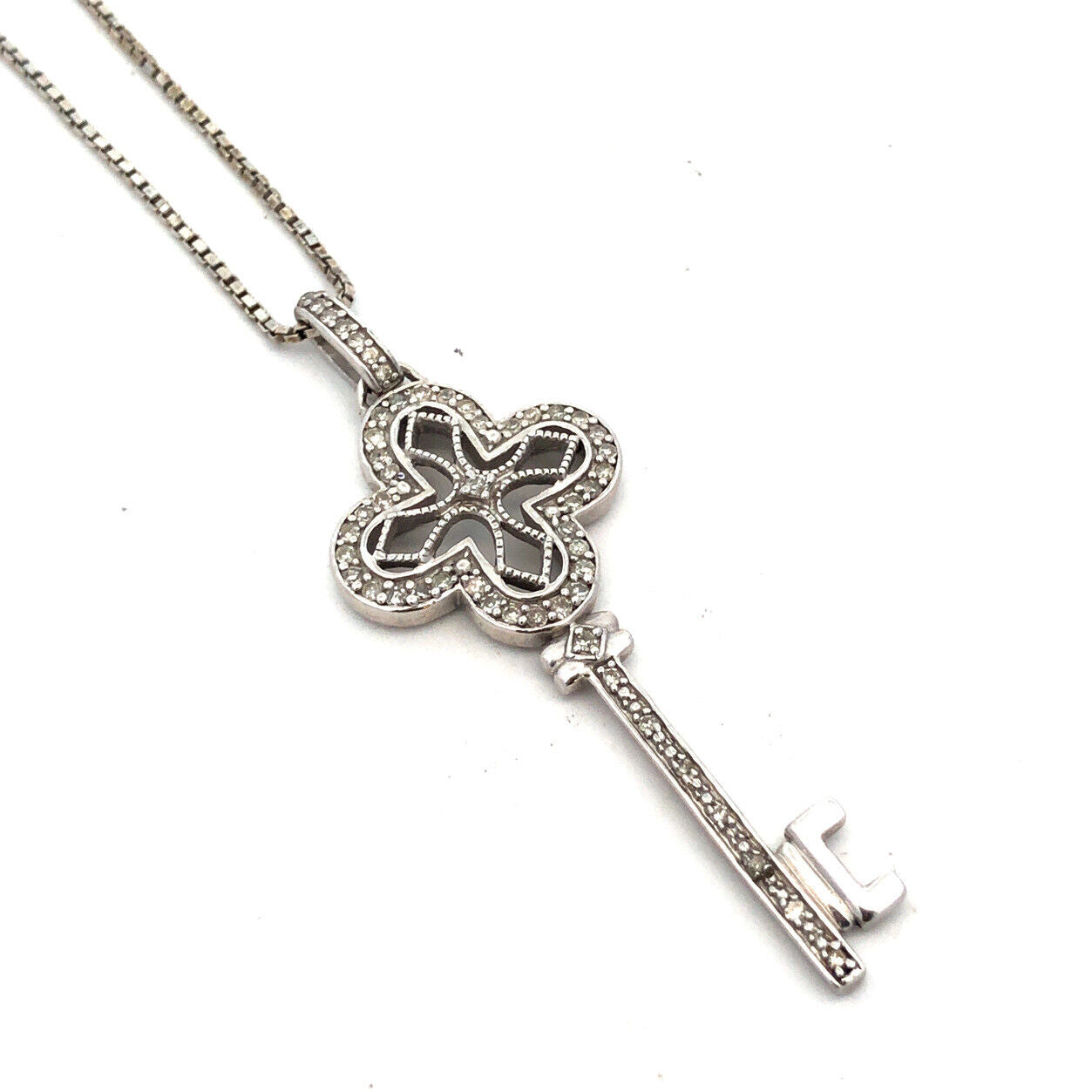Designer 925 Sterling Silver Diamond Key To My Heart Pendant Necklace
