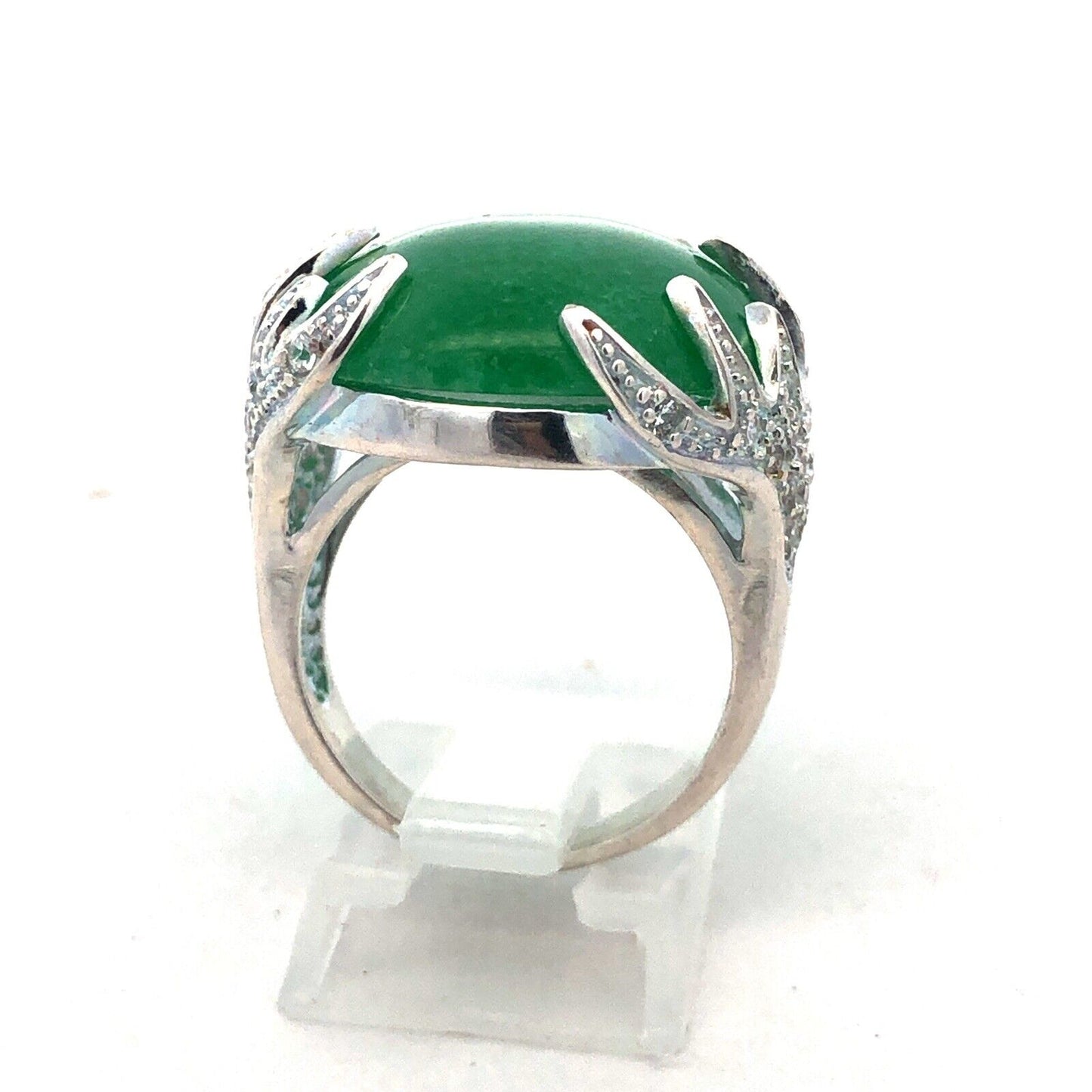 Designer SX 925 Sterling Silver Oval Chrysoprase Cubic Zirconia Statement Ring