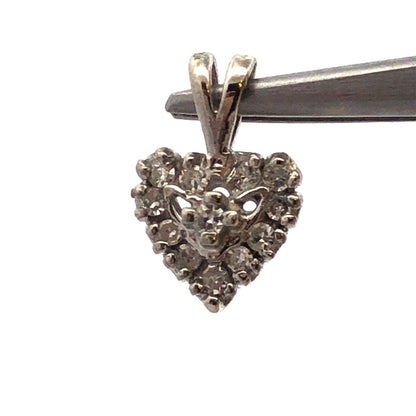 14K White Gold Round Diamond Cluster Heart Anniversary Charm Pendant
