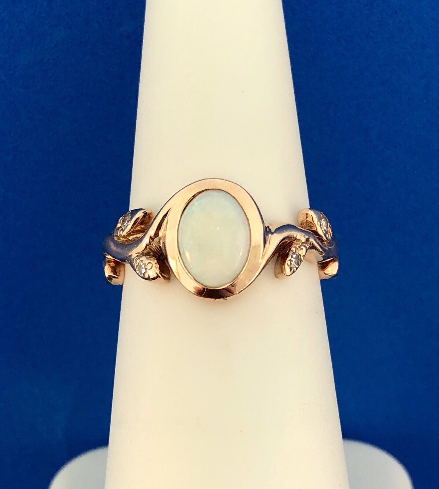 Unusual 14k Rose Gold Opal Diamond Vine Leaf Flower Motif Band Ring