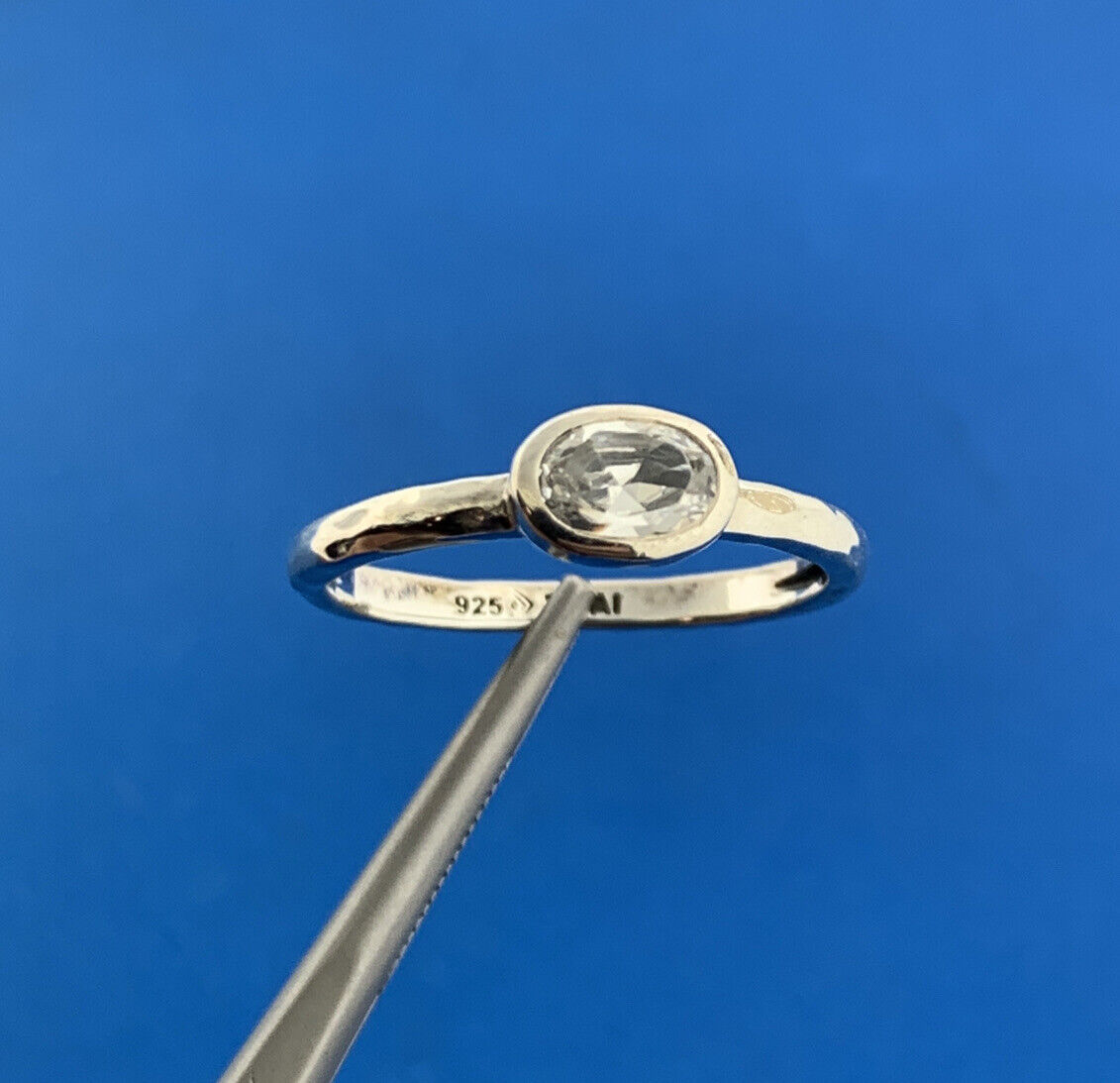 Designer Silpada 925 Sterling Silver Oval White Quartz Stackable Cigar Band Ring