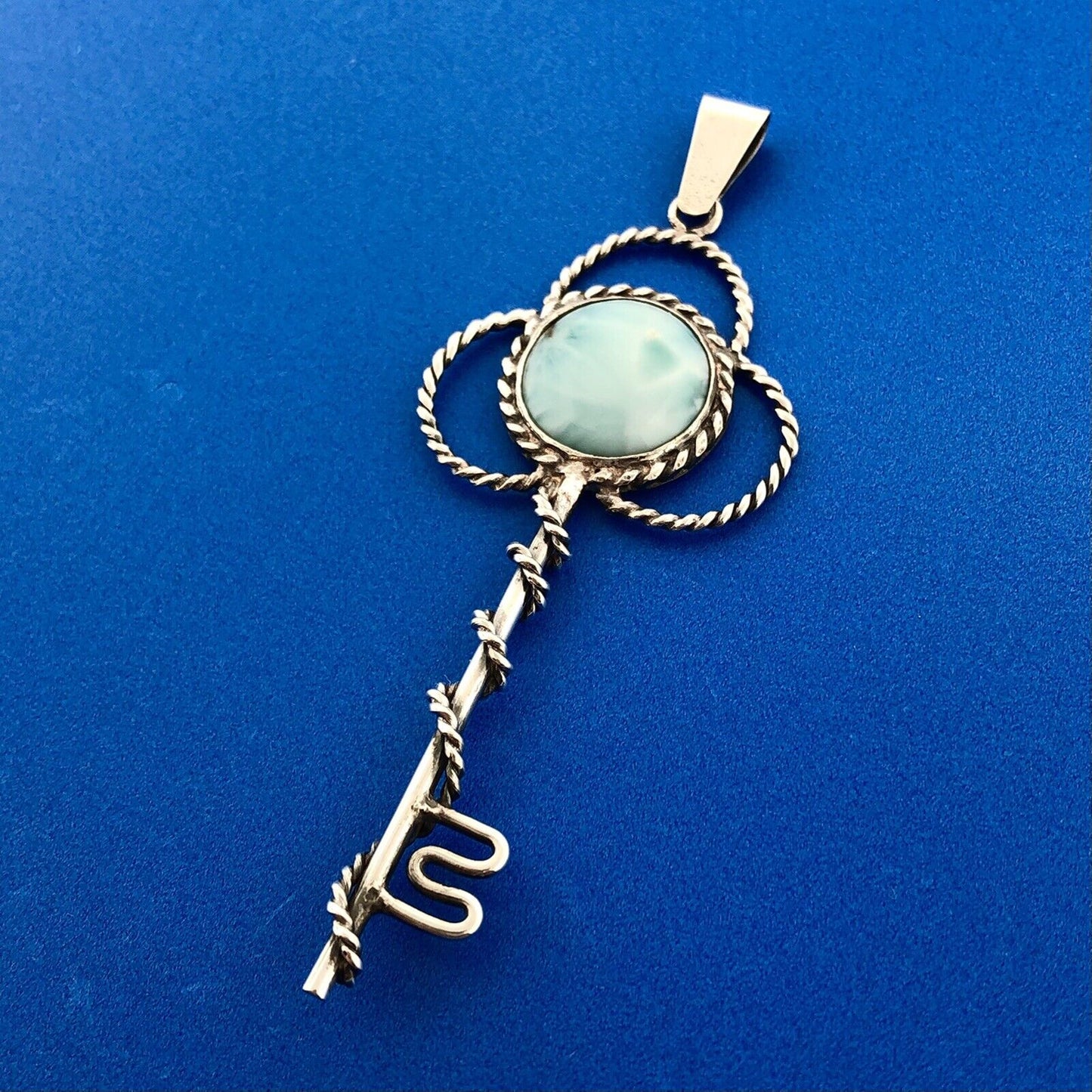 Retro 925 Sterling Silver Larimar Pectolite Skeleton Key Statement Pendant