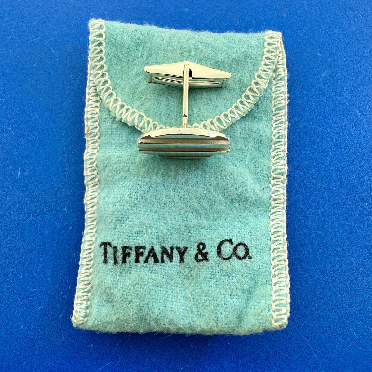 Tiffany & Co 925 Sterling Silver Oval Ribbed Single Replacement CuffLink