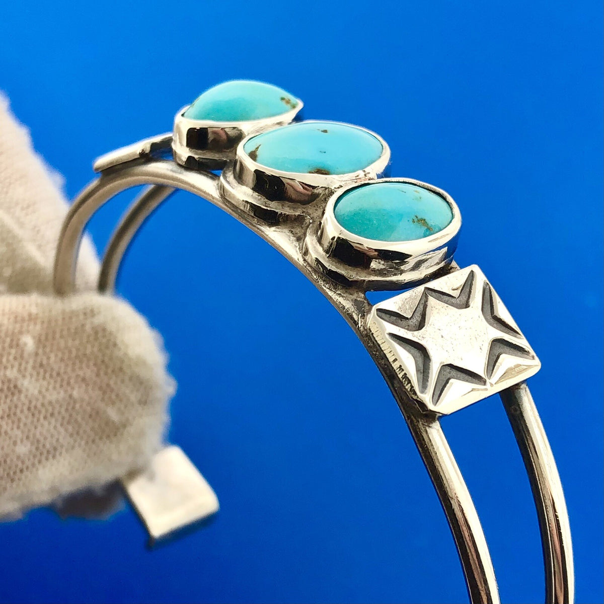 Native American Artisan Sterling Silver Sleeping Beauty Turquoise Cuff Bracelet