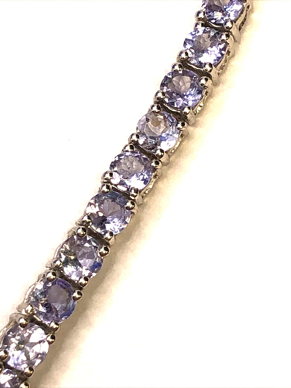 Designer TGGC 925 Sterling Silver Round Purple Tanzanite Tennis Bracelet