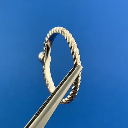 925 Sterling Silver Diamond Flower Ribbed Band Stackable Ring