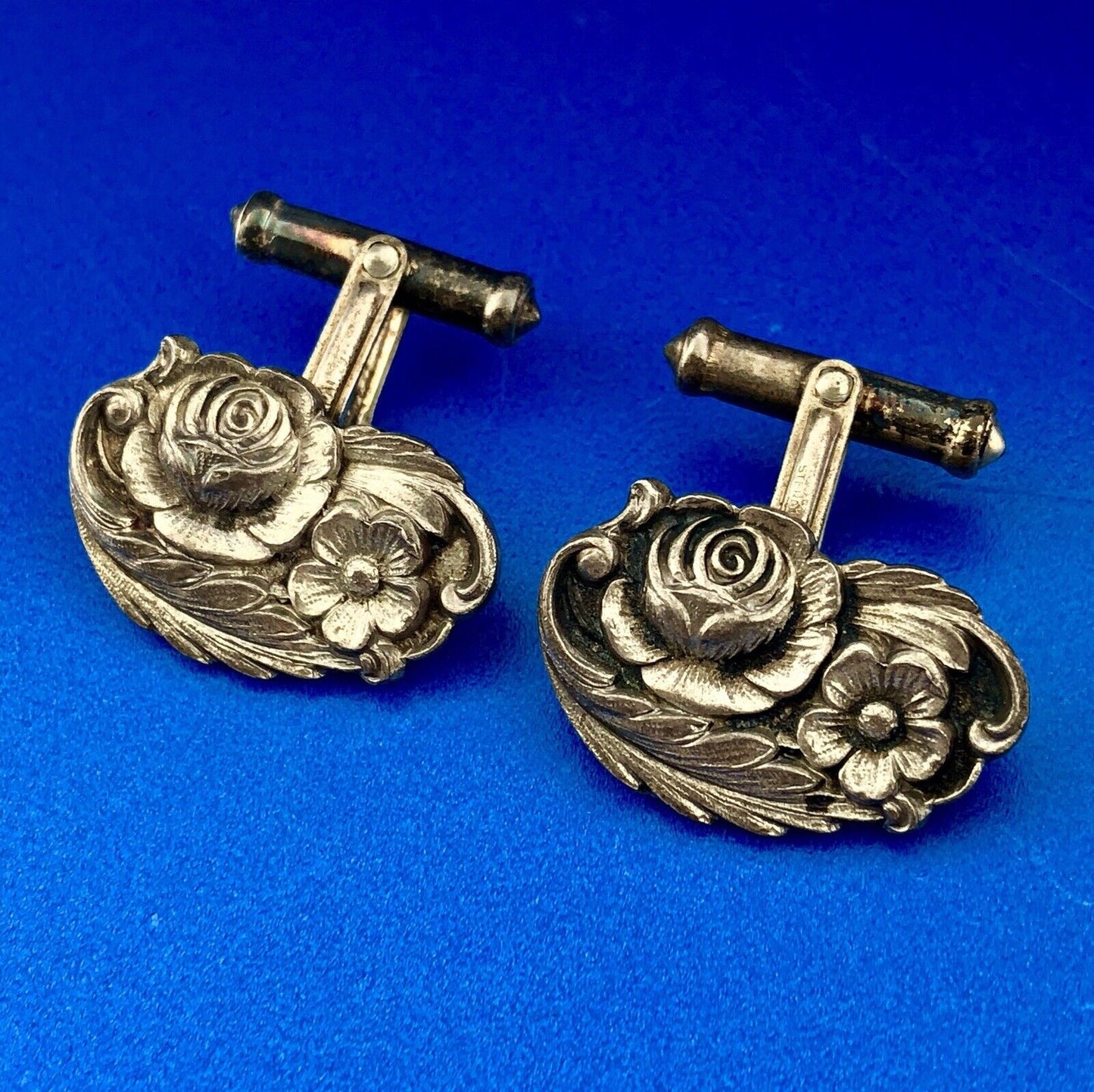 Art Deco S Kirk & Son 925 Sterling Silver Reposse Floral Patina Cuff Links