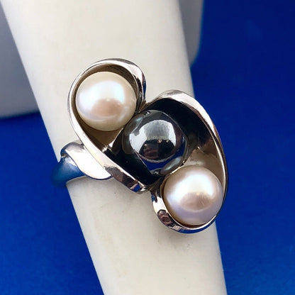 Designer 10K White Gold Hematite Bead White Pearl Trio Free Form Modernist Ring