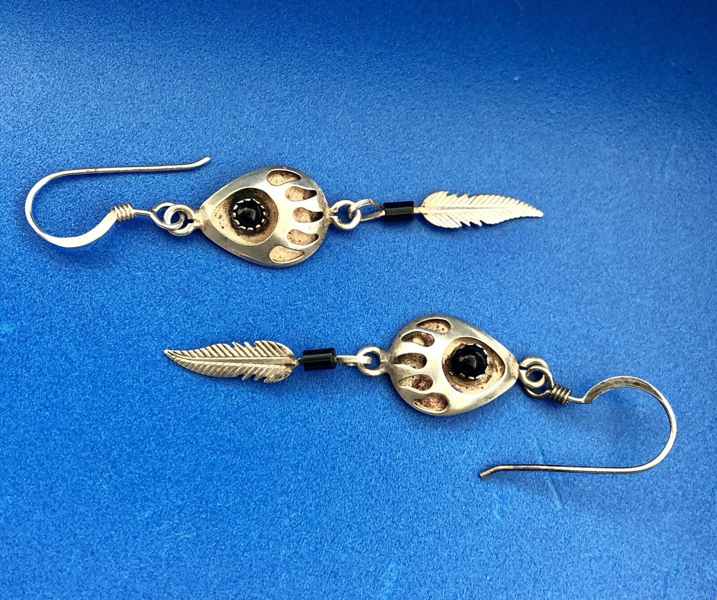Estate Native American Sterling Silver Black Onyx Bear Paw Feather Drop Earrings