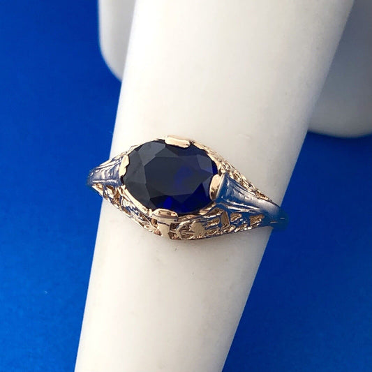 Mid Century 14K Yellow Gold Oval Blue Sapphire Solitaire Filigree Cocktail Ring