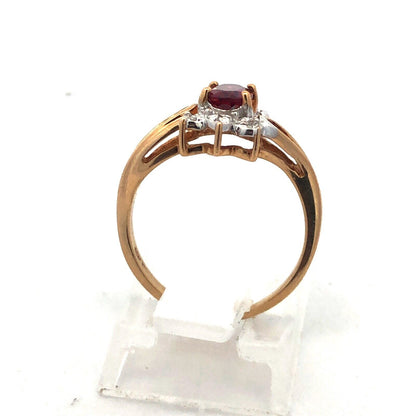Designer 10K Yellow Gold Garnet Oval Diamond Accented January Anniversary Ring