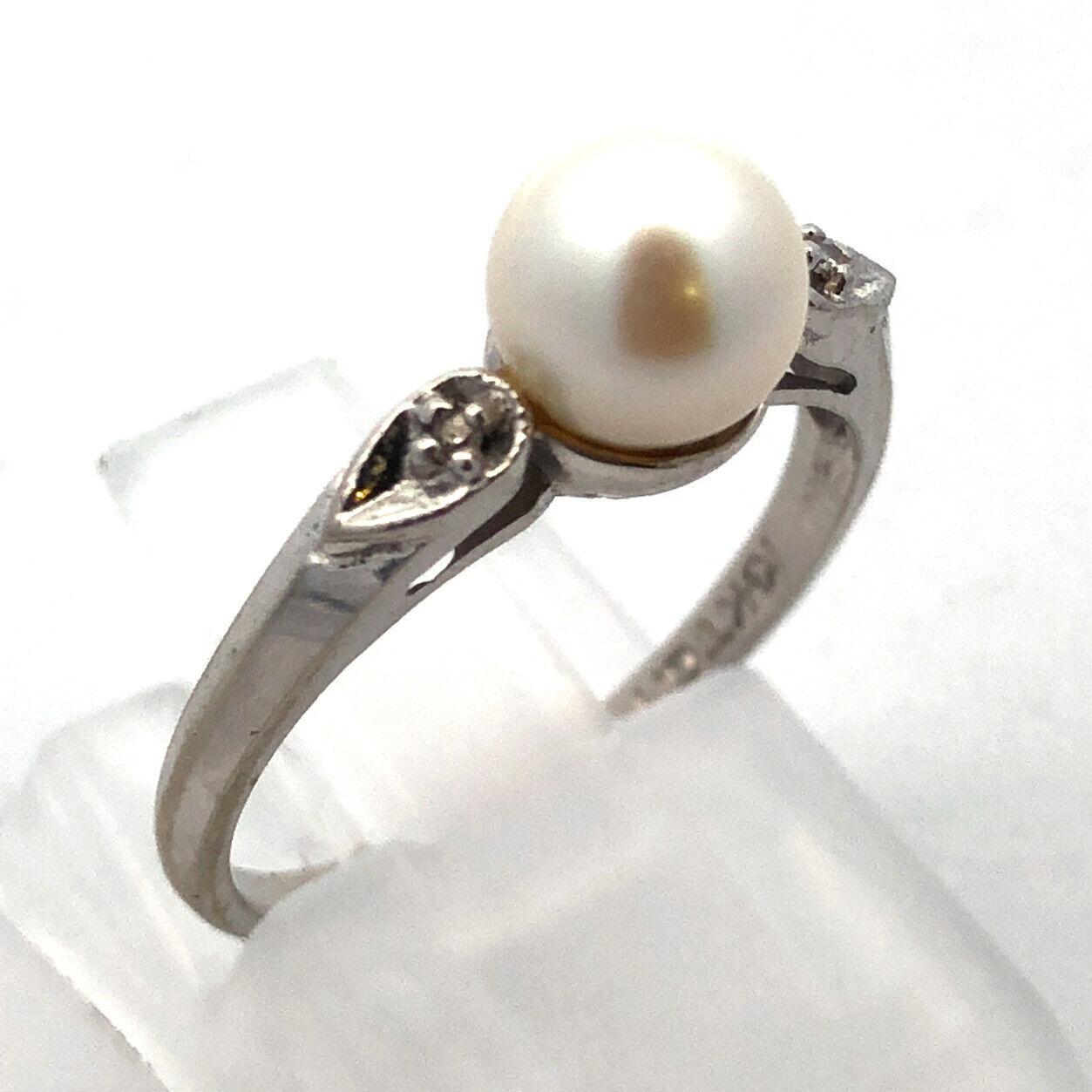 Designer 10K White Gold Round Pearl Diamond Accented Anniversary Ring