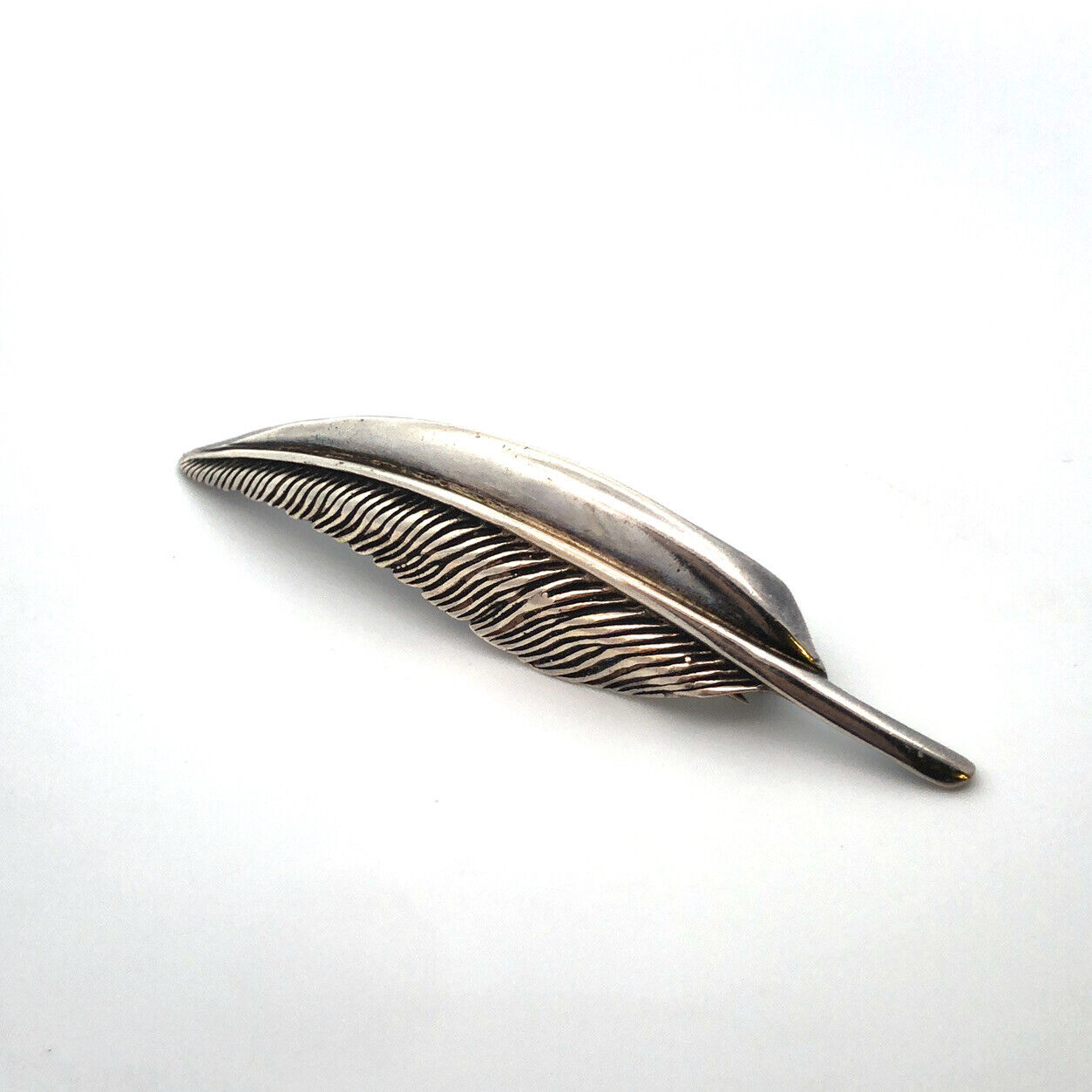 Designer 925 Sterling Silver Textured Long Leaf Pin Brooch