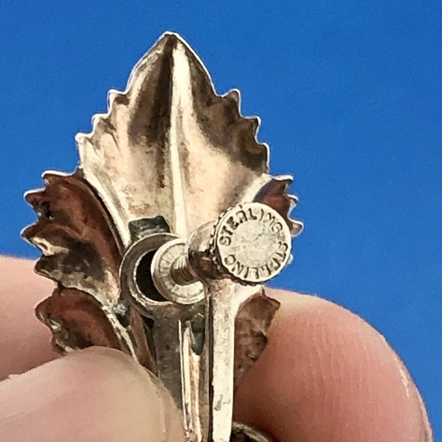 Vintage Estate Sterling Silver 925 Flower Lily Screw Back Women's Earrings