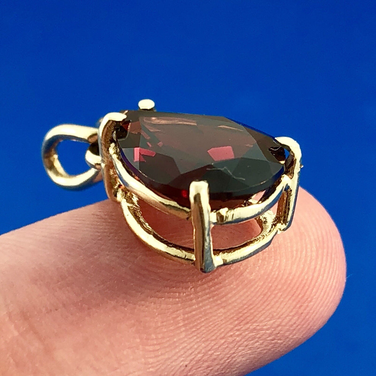 Designer 14K Yellow Gold Pear Shaped Garnet January Occasion Statement Pendant