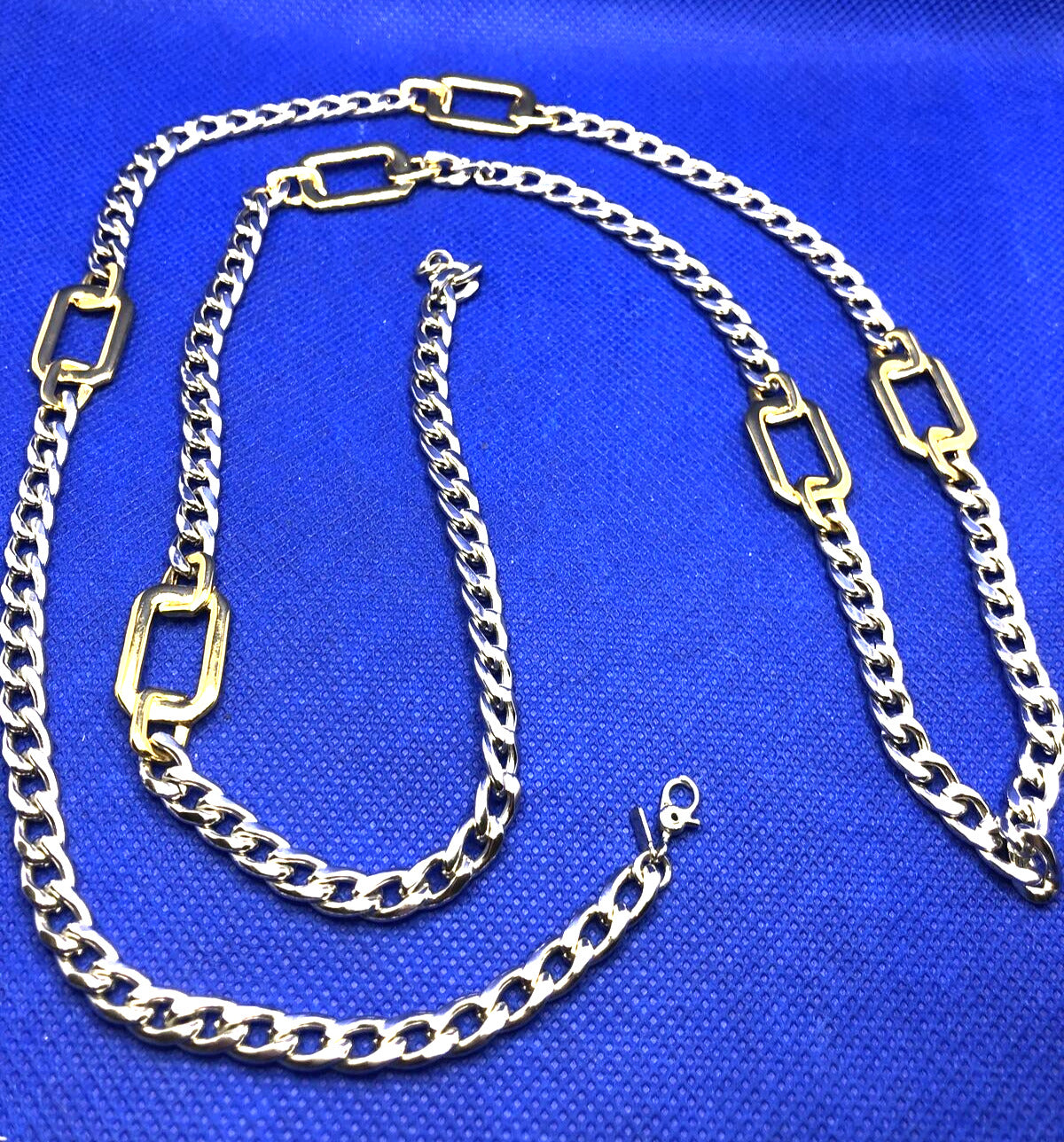Vintage Monet Two Toned Modernist Double Link Chain Necklace