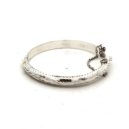 Vintage 925 Sterling Silver Etched Round Childs Hinge Bangle Bracelet