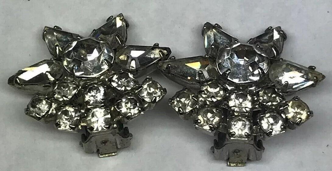 Vintage Art Deco Crystal Rhinestone Flower Cluster Bridal Cocktail Clip Earrings