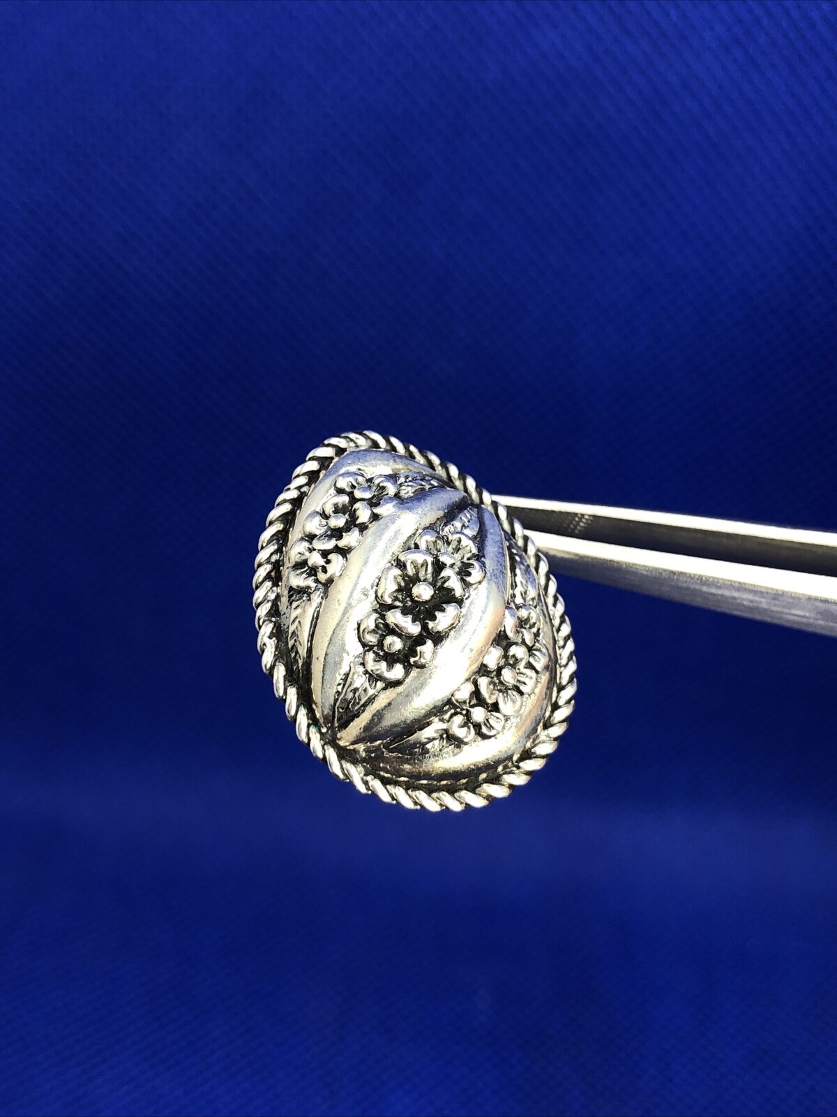 Taxco Mexico 925 Sterling Silver Chunky Teardrop Floral Stud Earrings