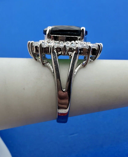 Retro Sterling Silver 925 Green White CZ Statement Fashion Cocktail Ring