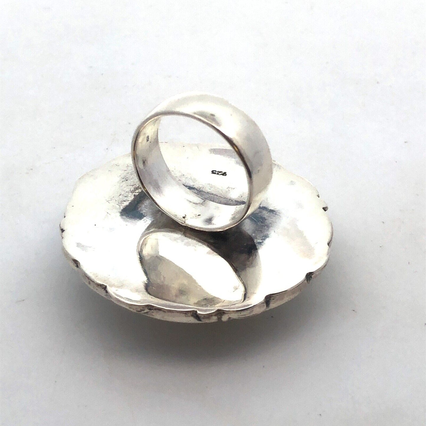 Vintage 925 Sterling Silver Round Carved Resin Moon Face Vine Statement Ring