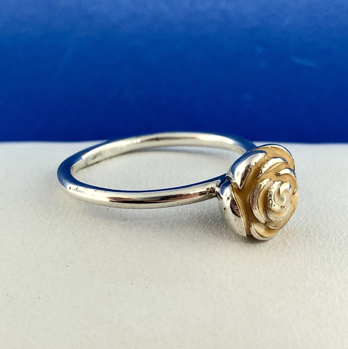 Pandora ALE Sterling Silver 925 Gold Cream Enamel Blooming Rose Flower Ring
