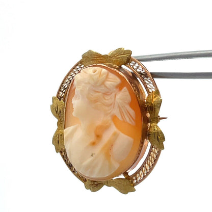 Victorian 10K Yellow Gold Leaf Design Filigree Carved Oval Cameo Pendant Brooch