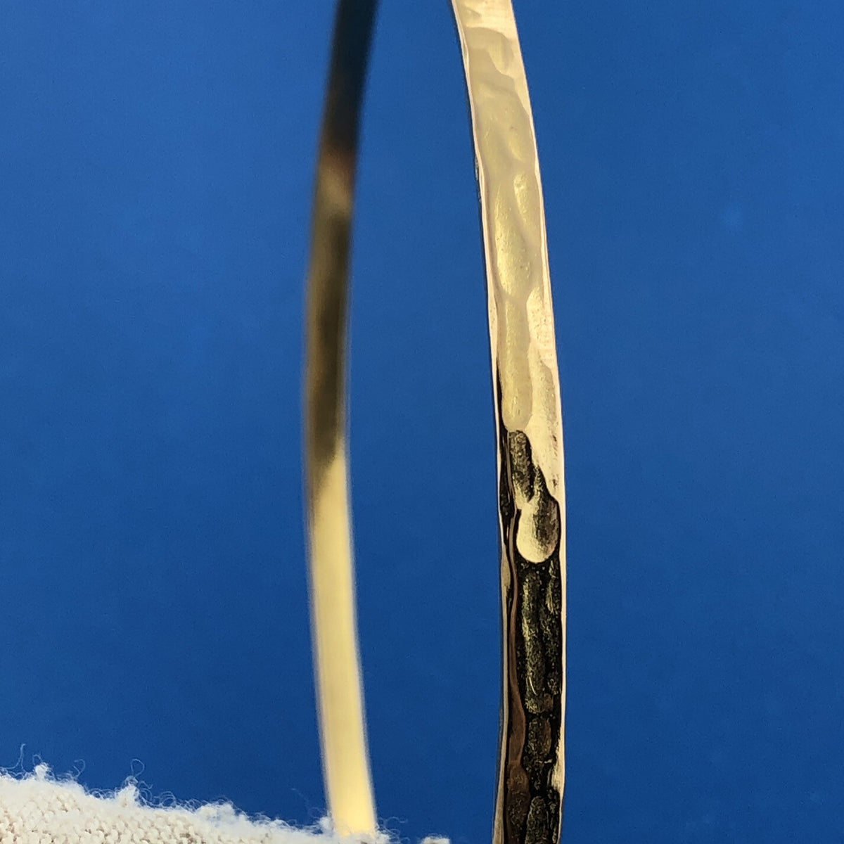 Veronese Italy Sterling Silver Vermeil Hammered Flat Stackable Bangle Bracelet