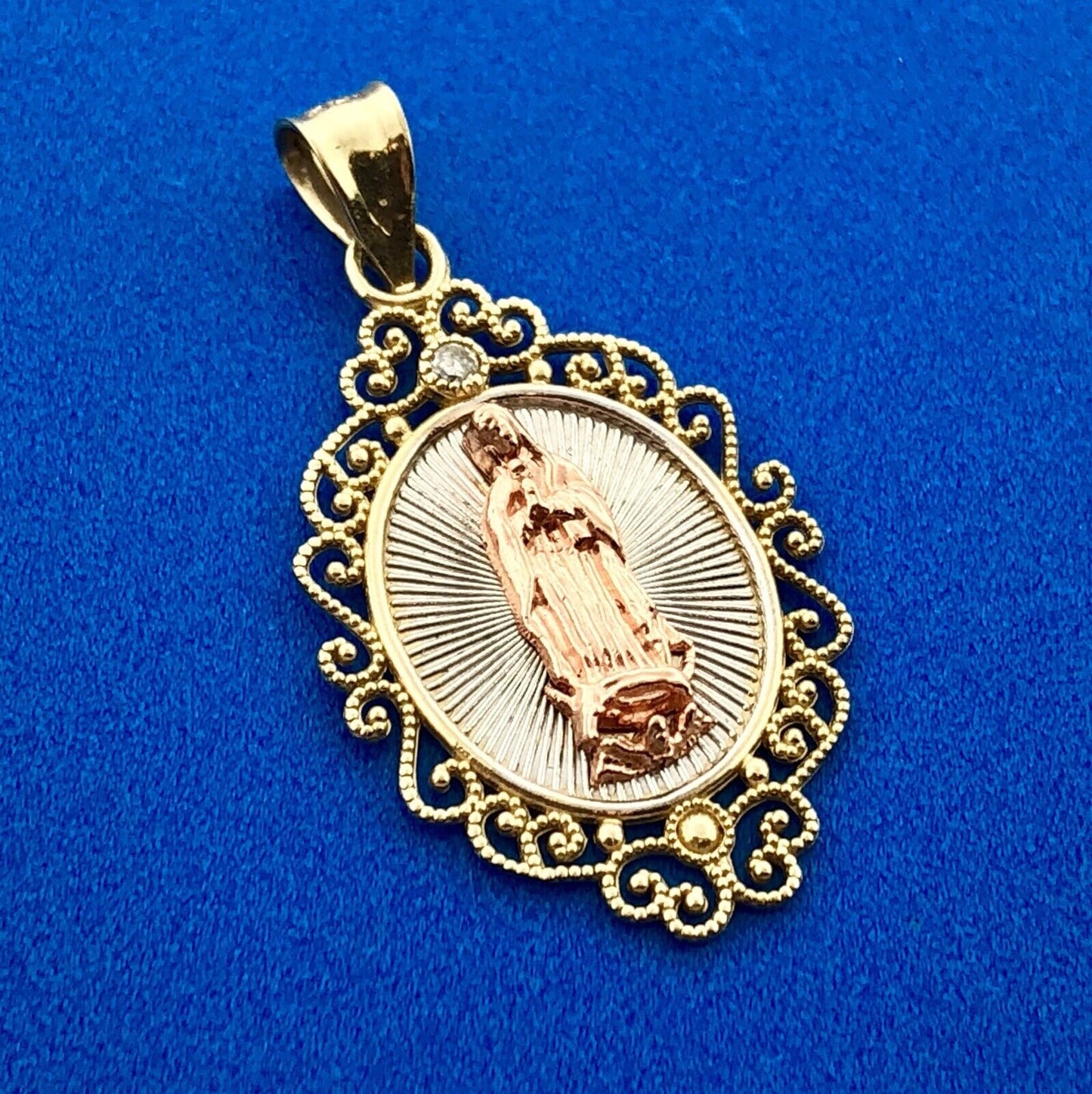 Vintage 10K Yellow White Rose Gold Diamond Oval Filigree Mother Mary Pendant