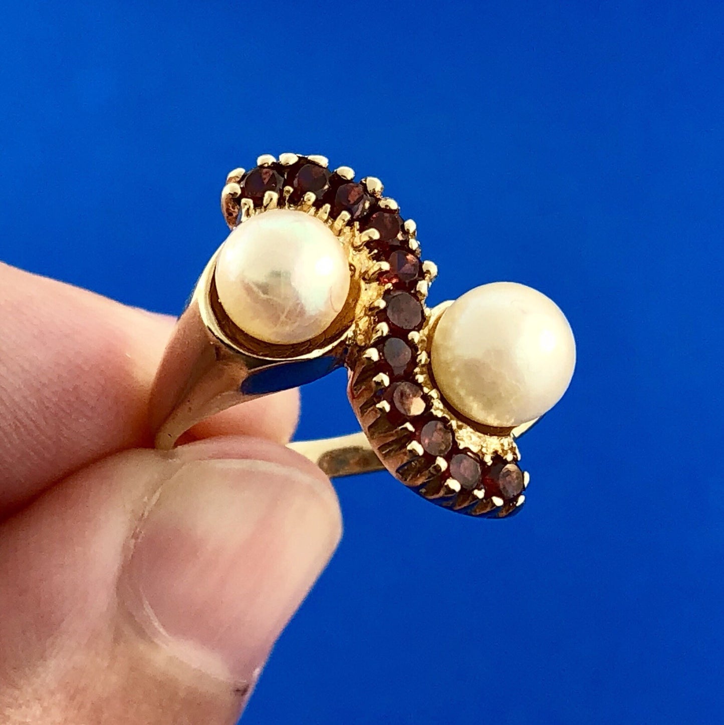 Vintage 14K Yellow Gold Garnet Pearl Free Form Cocktail Anniversary Ring