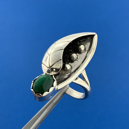 Stunning Sterling Silver 925 Cabochon Oval Green Malachite Floral Ring Size 8