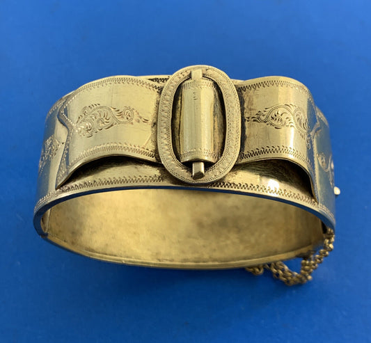 Vintage 925 Sterling Silver Vermeil Floral Scroll Buckle Hinged Cuff Bracelet