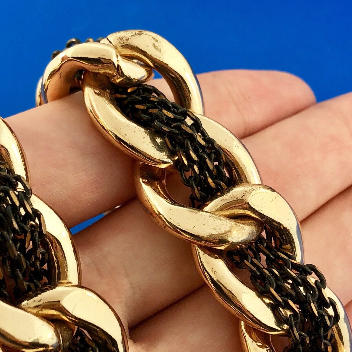 Ladies Gold Tone Curb Link Black Oval Cable Link Interwoven Statement Necklace