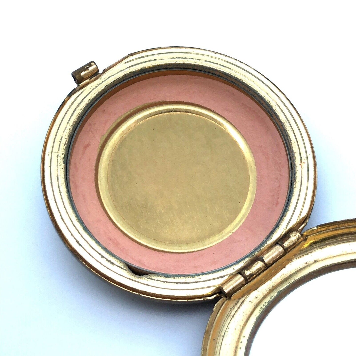 Vintage Estee Lauder Gold Tone Guilloche Carved Cameo Mirror Compact