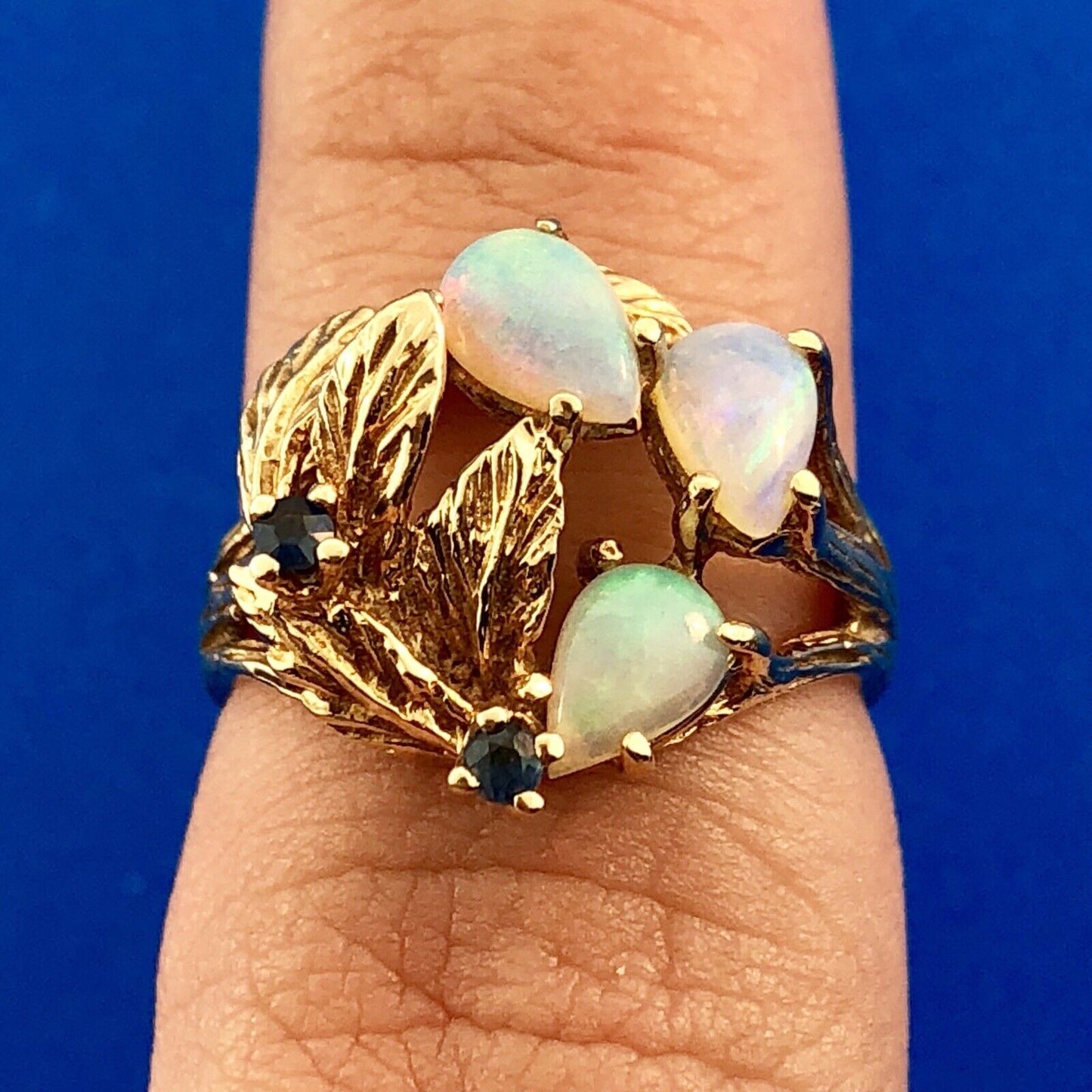 Vintage 10K Yellow Gold Opal Sapphire October Leaf Design Free Form Ring