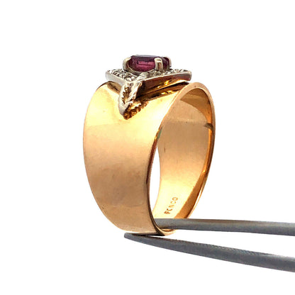 14K Yellow Gold Ruby Diamond Etruscan Style Tapered Cocktail Anniversary Ring