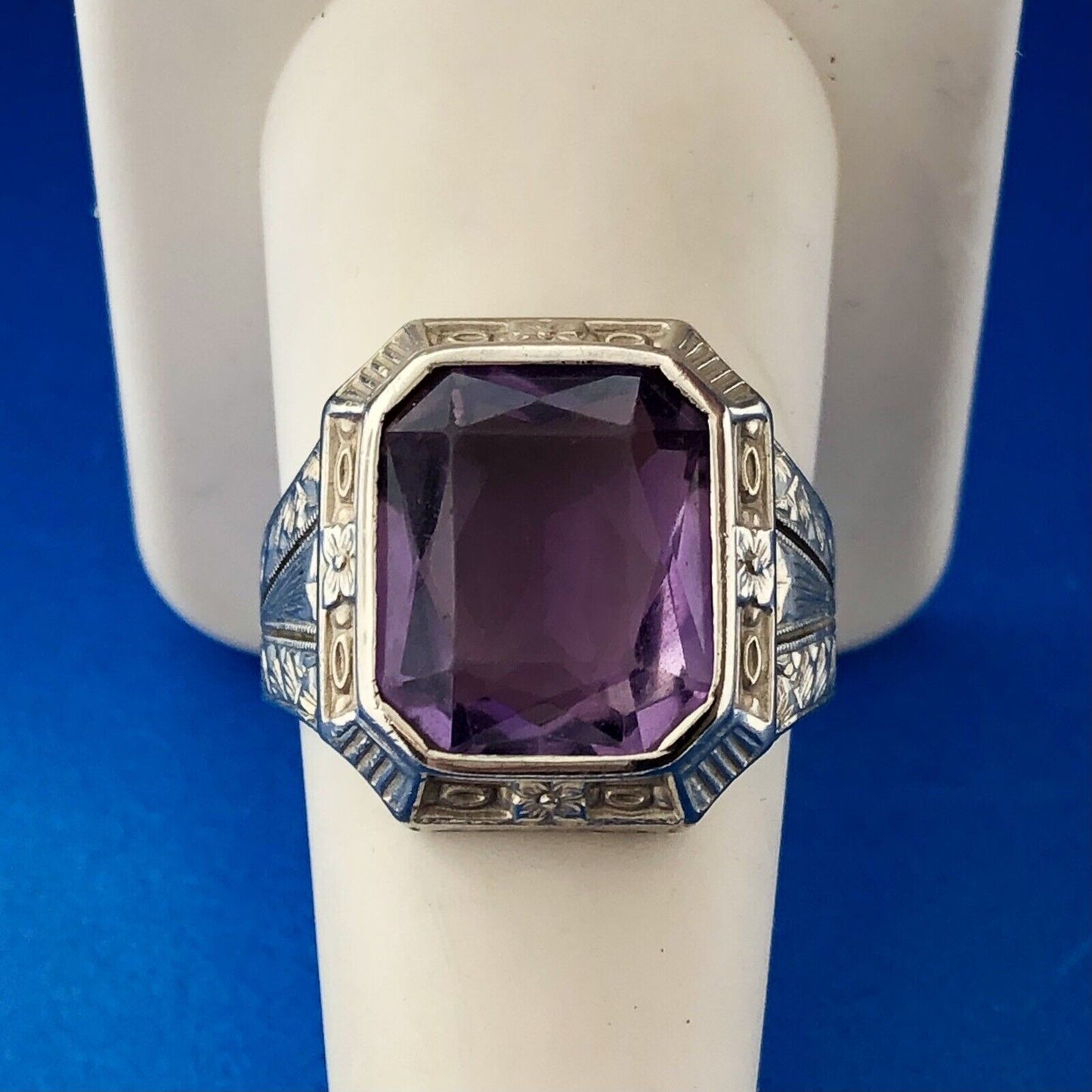 Gorgeous 14k White Gold Radiant Purple Amethyst Floral Pedestal Ring Size 8.25